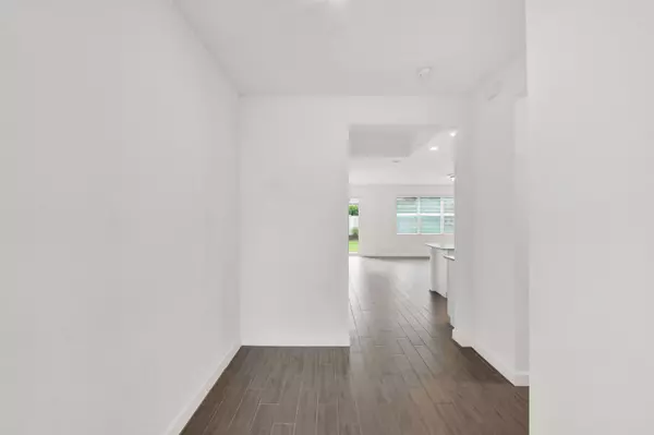 Lake Worth, FL 33467,4989 Navali DR