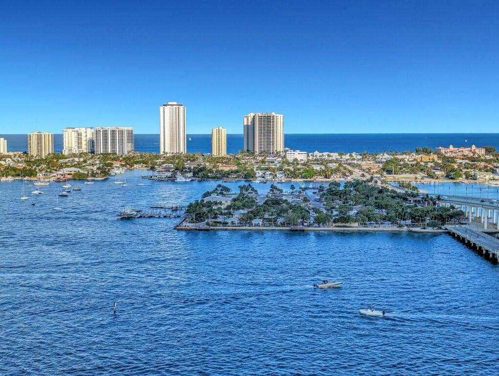 Riviera Beach, FL 33404,2640 Lake Shore DR 1012