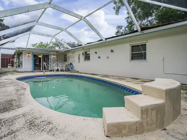 Vero Beach, FL 32960,2185 32nd AVE