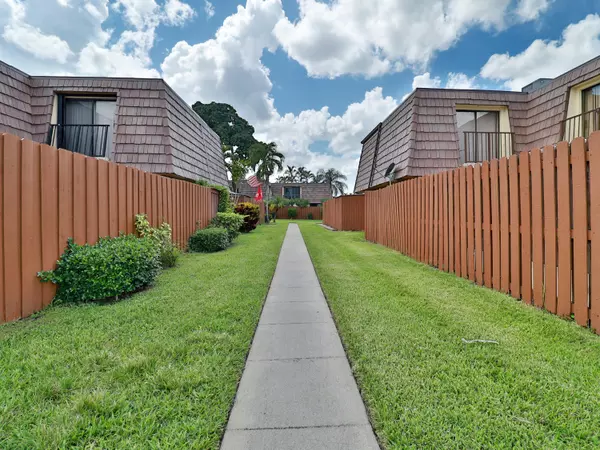 Palm Springs, FL 33461,1034 Springdale CIR