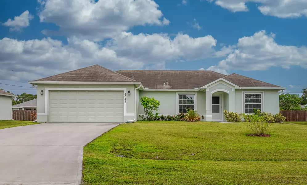 3049 SW Lucerne ST, Port Saint Lucie, FL 34953