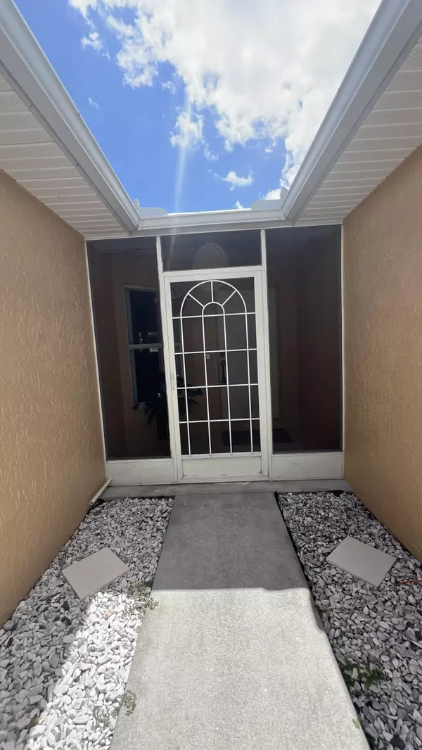 Fort Pierce, FL 34951,6648 Gaviota