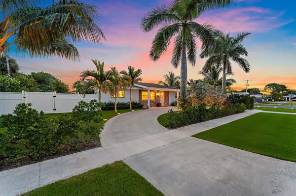 West Palm Beach, FL 33406,2449 Palm RD