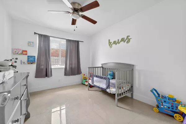 West Palm Beach, FL 33415,4739 Orleans CT D