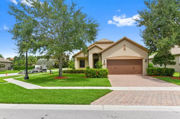 10559 Prato ST, Wellington, FL 33414