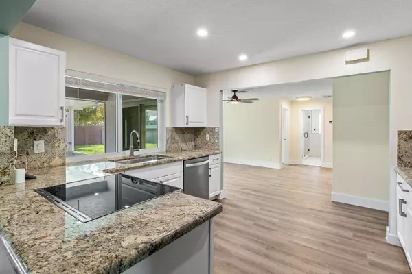Wellington, FL 33414,1100 Basswood PL