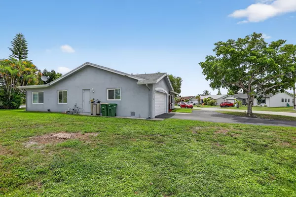 Tamarac, FL 33321,9735 NW 82nd ST
