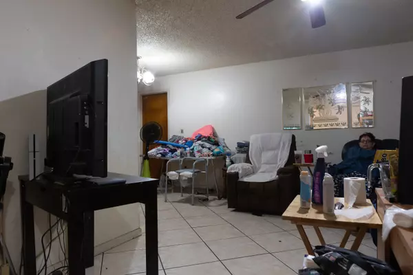 Fort Pierce, FL 34982,805 Ixoria AVE