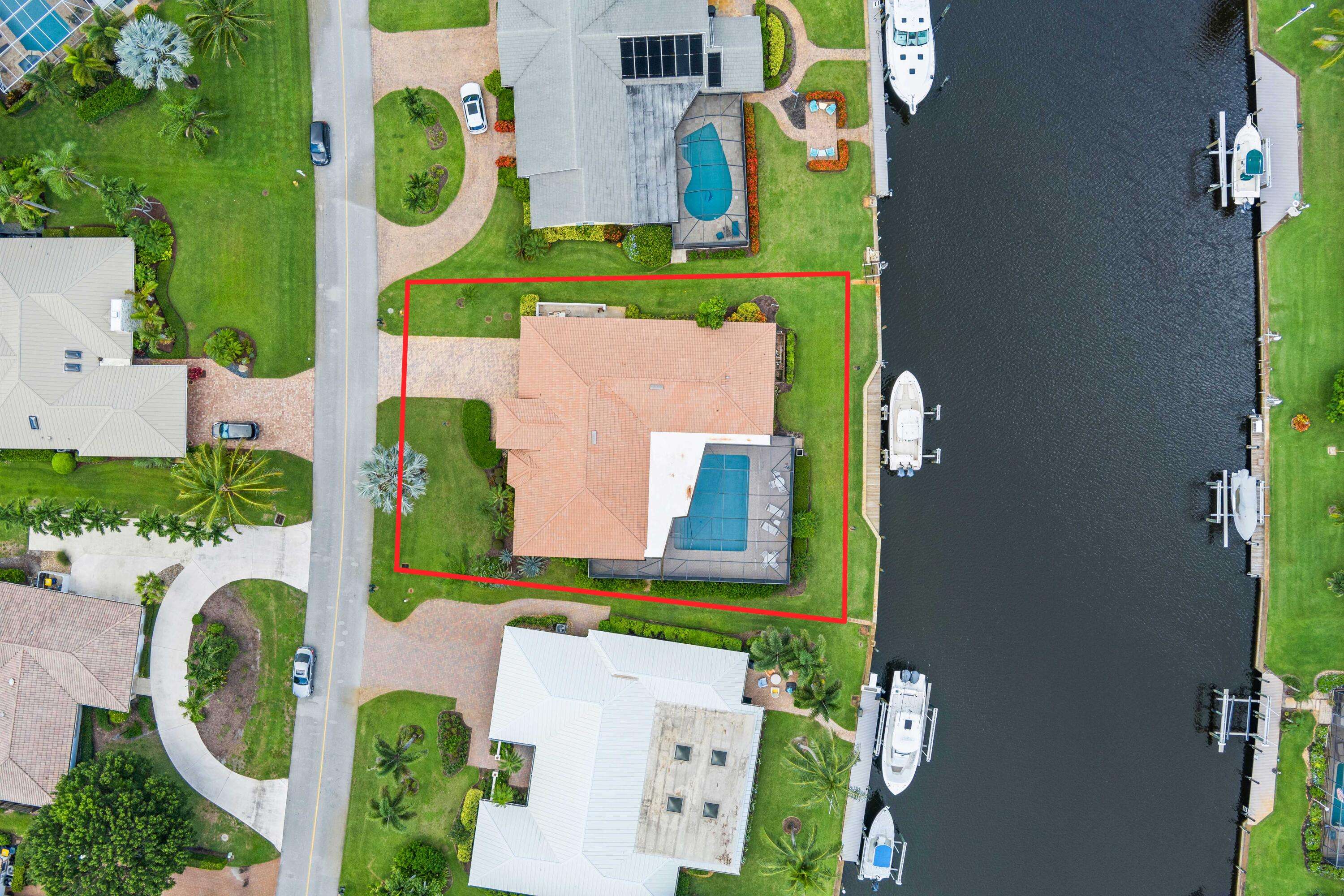 Stuart, FL 34997,3422 SE W Fairway