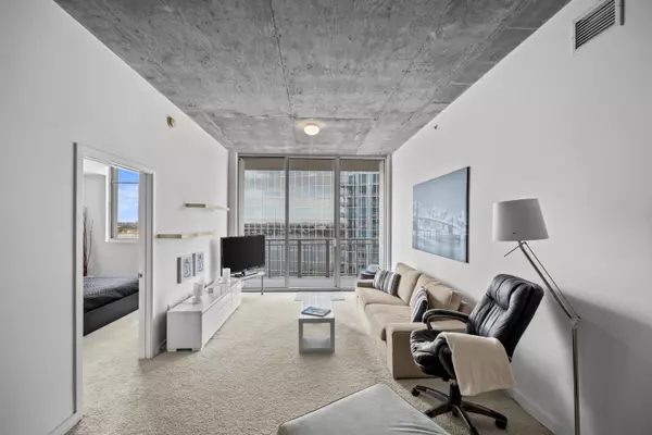 West Palm Beach, FL 33401,300 S Australian AVE 1106