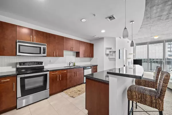 West Palm Beach, FL 33401,300 S Australian AVE 1106