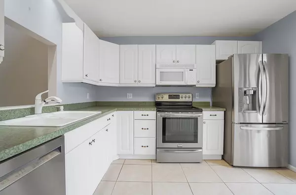 Wellington, FL 33414,12712 Spinnaker LN