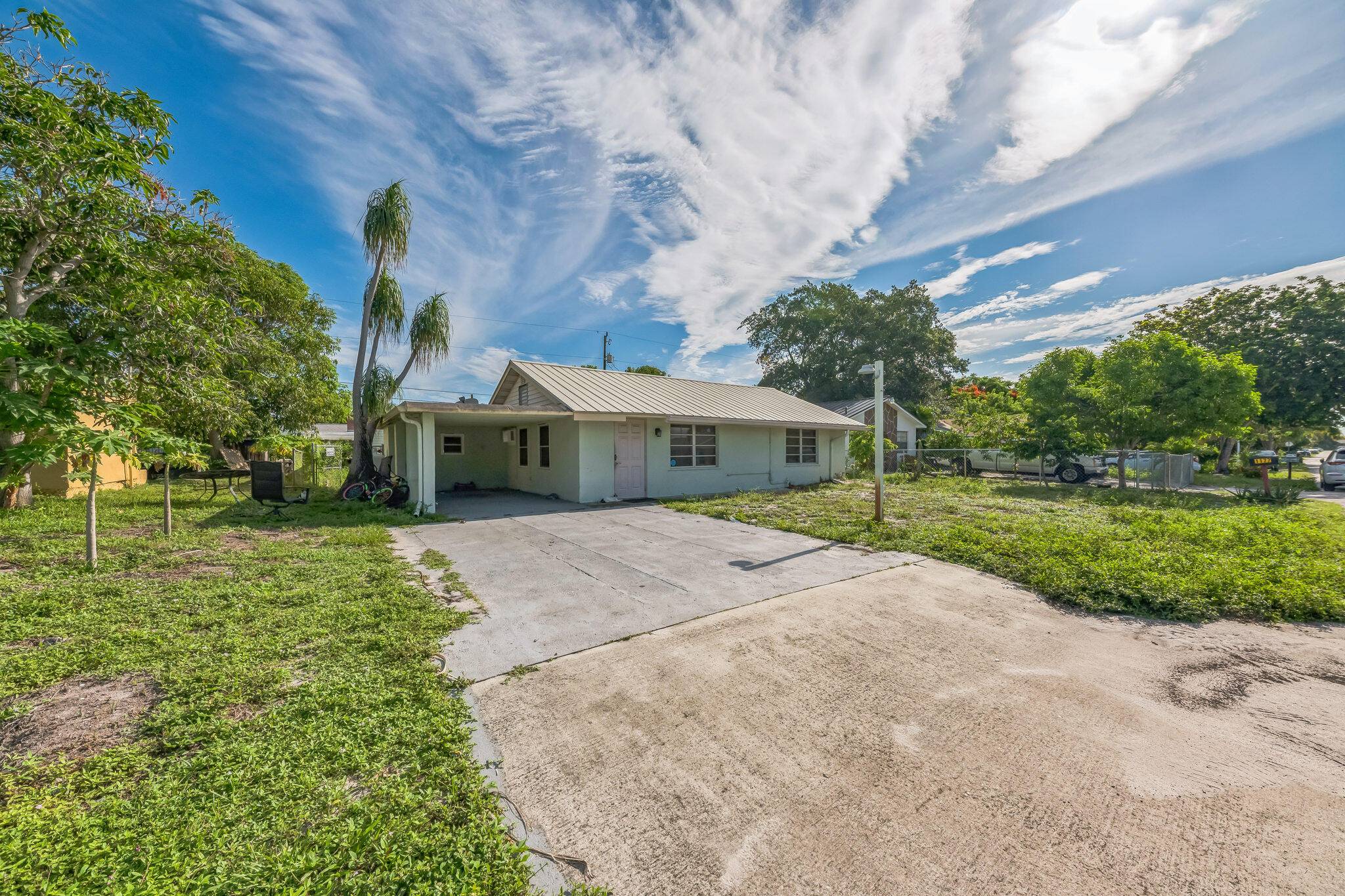 Lake Worth, FL 33462,1183 S Ridge RD
