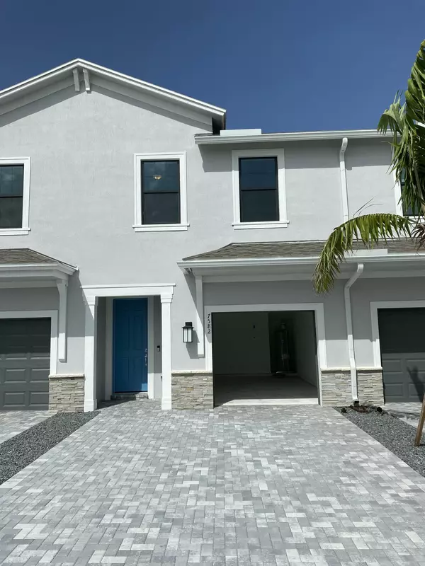 Stuart, FL 34997,7582 SW Linus LN