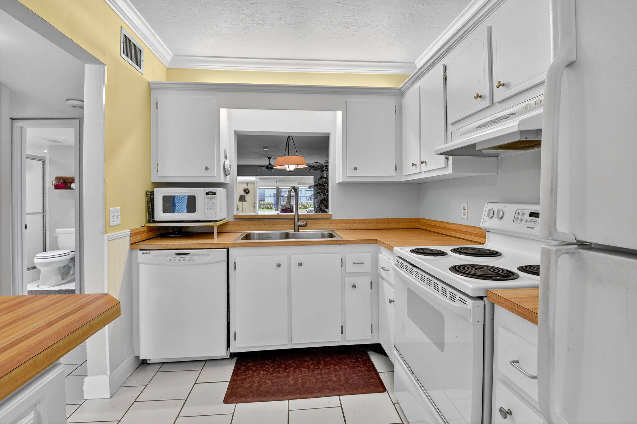 Delray Beach, FL 33445,2860 SW 22nd AVE 4030