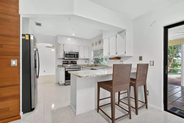 Wellington, FL 33414,1233 Mystic WAY