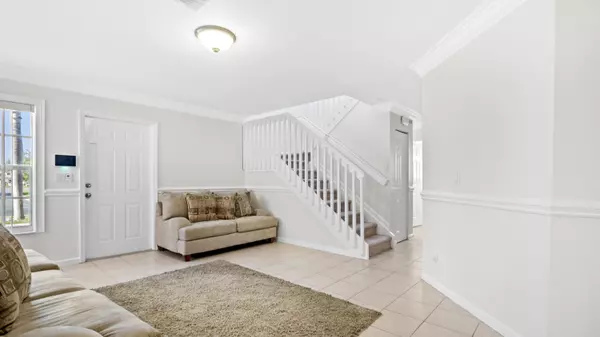 West Palm Beach, FL 33413,6036 Adriatic WAY