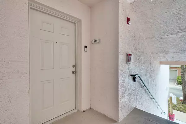 Fort Lauderdale, FL 33316,2033 SE 10th AVE 616