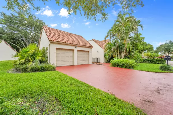 Boca Raton, FL 33433,6565 Las Flores Drive
