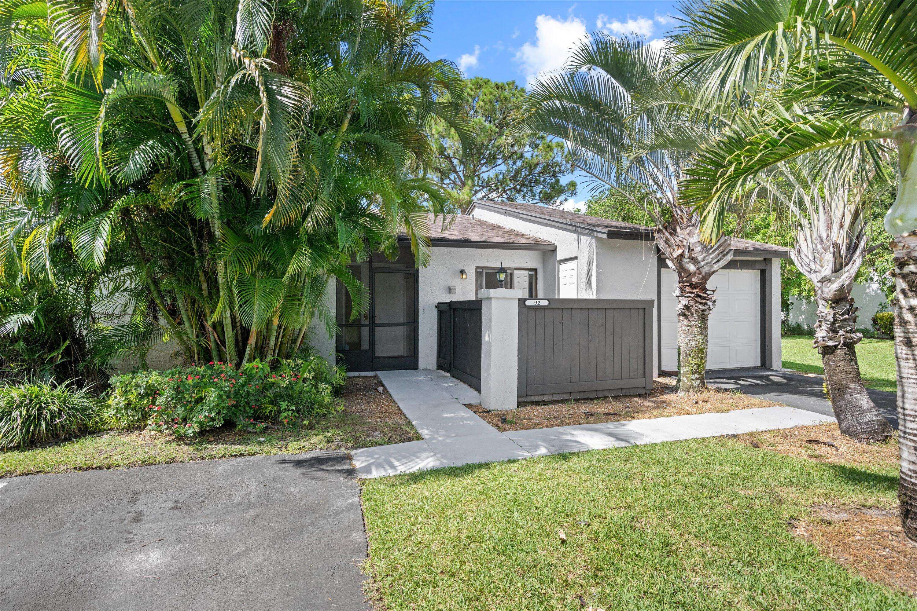 Royal Palm Beach, FL 33411,92 Conaskonk CIR