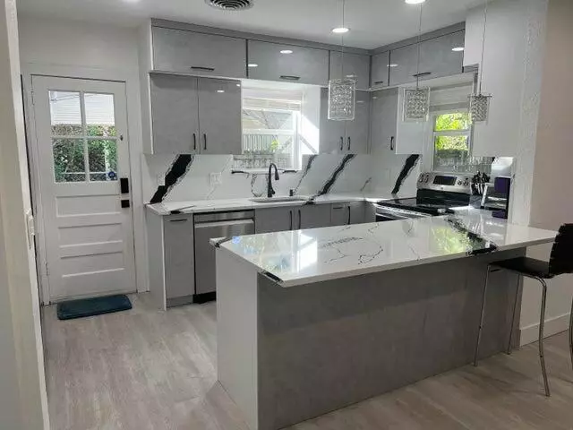 291 E Boca Raton RD, Boca Raton, FL 33432