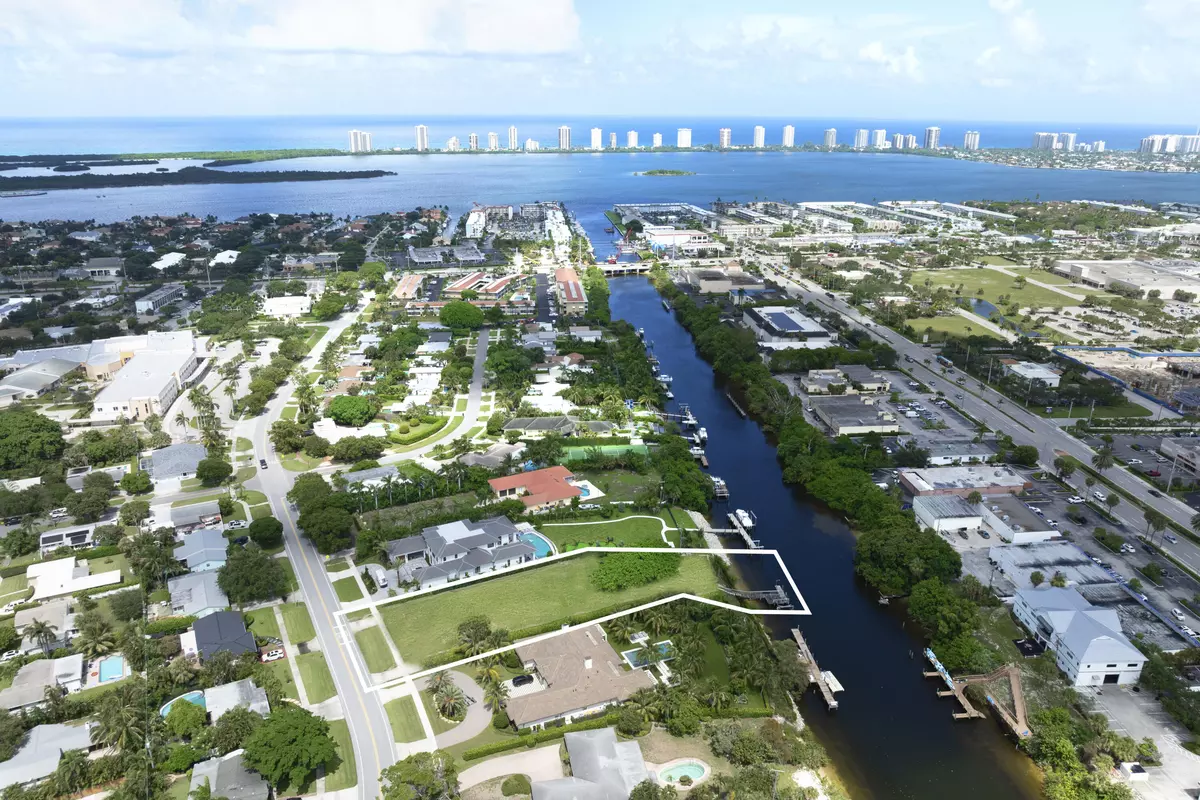 North Palm Beach, FL 33408,514 Anchorage DR