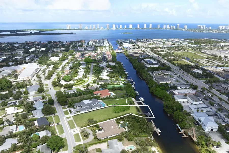 514 Anchorage DR, North Palm Beach, FL 33408