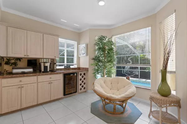 Boca Raton, FL 33432,300 SW 15th DR