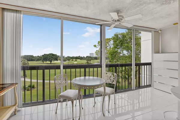 Boca Raton, FL 33434,1641 Bridgewood DR