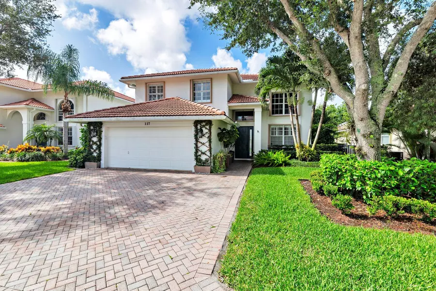 117 Hidden Hollow DR, Palm Beach Gardens, FL 33418