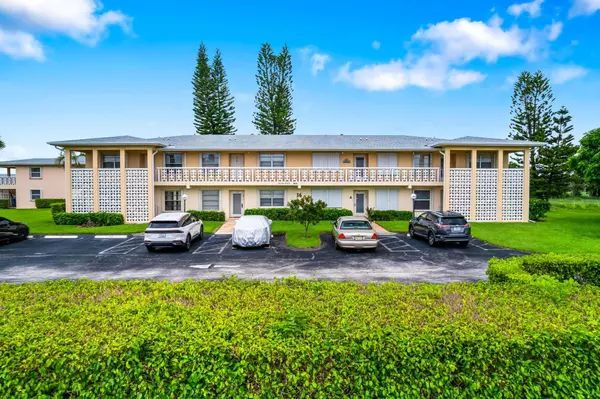 Delray Beach, FL 33445,1835 NW 18th ST 102