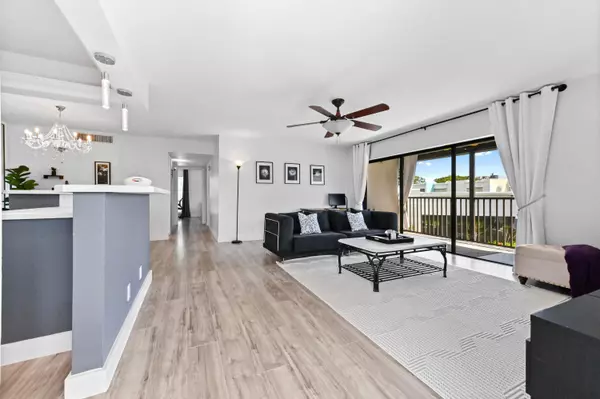 Delray Beach, FL 33444,516 Osprey DR 15d