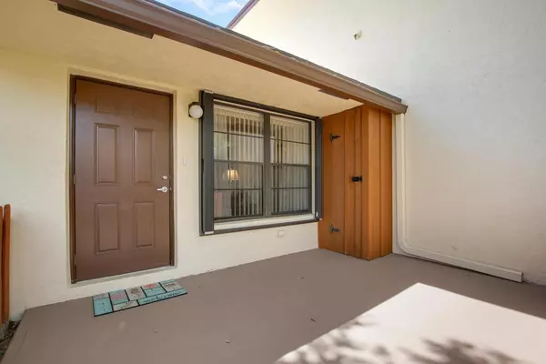 Hobe Sound, FL 33455,8093 SE Villa CIR