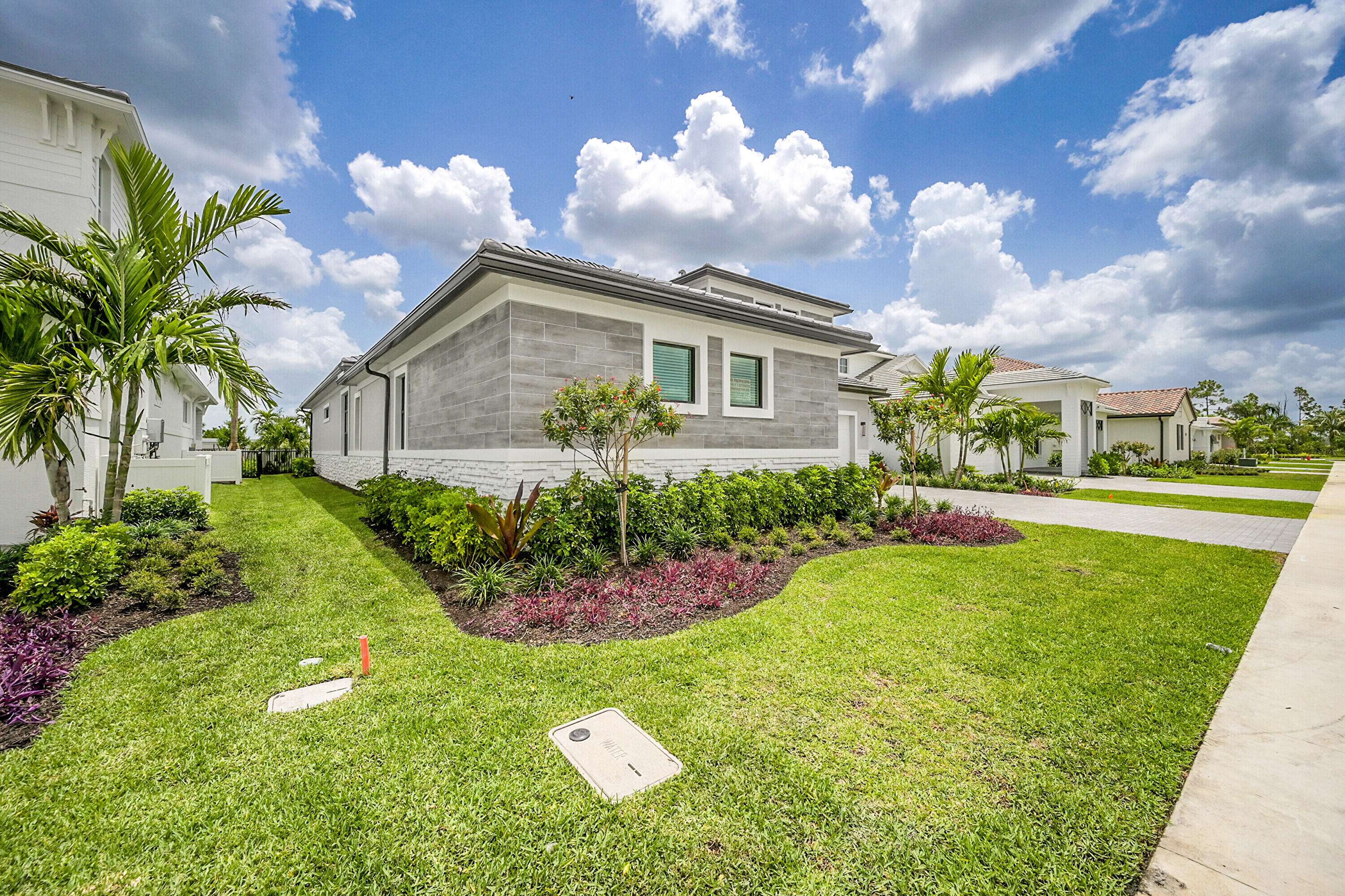 Palm Beach Gardens, FL 33412,9520 St. Germain DR