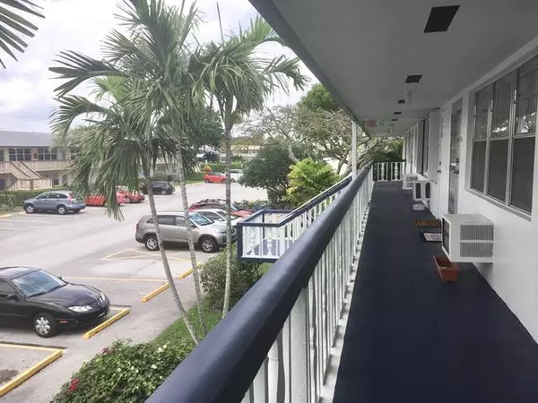 236 Northampton L, West Palm Beach, FL 33417