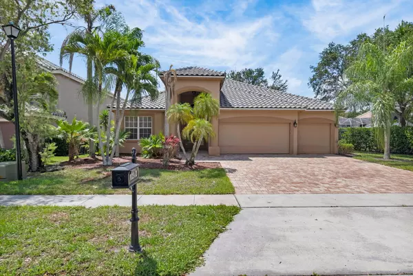 Boca Raton, FL 33428,12372 Cascades Pointe DR