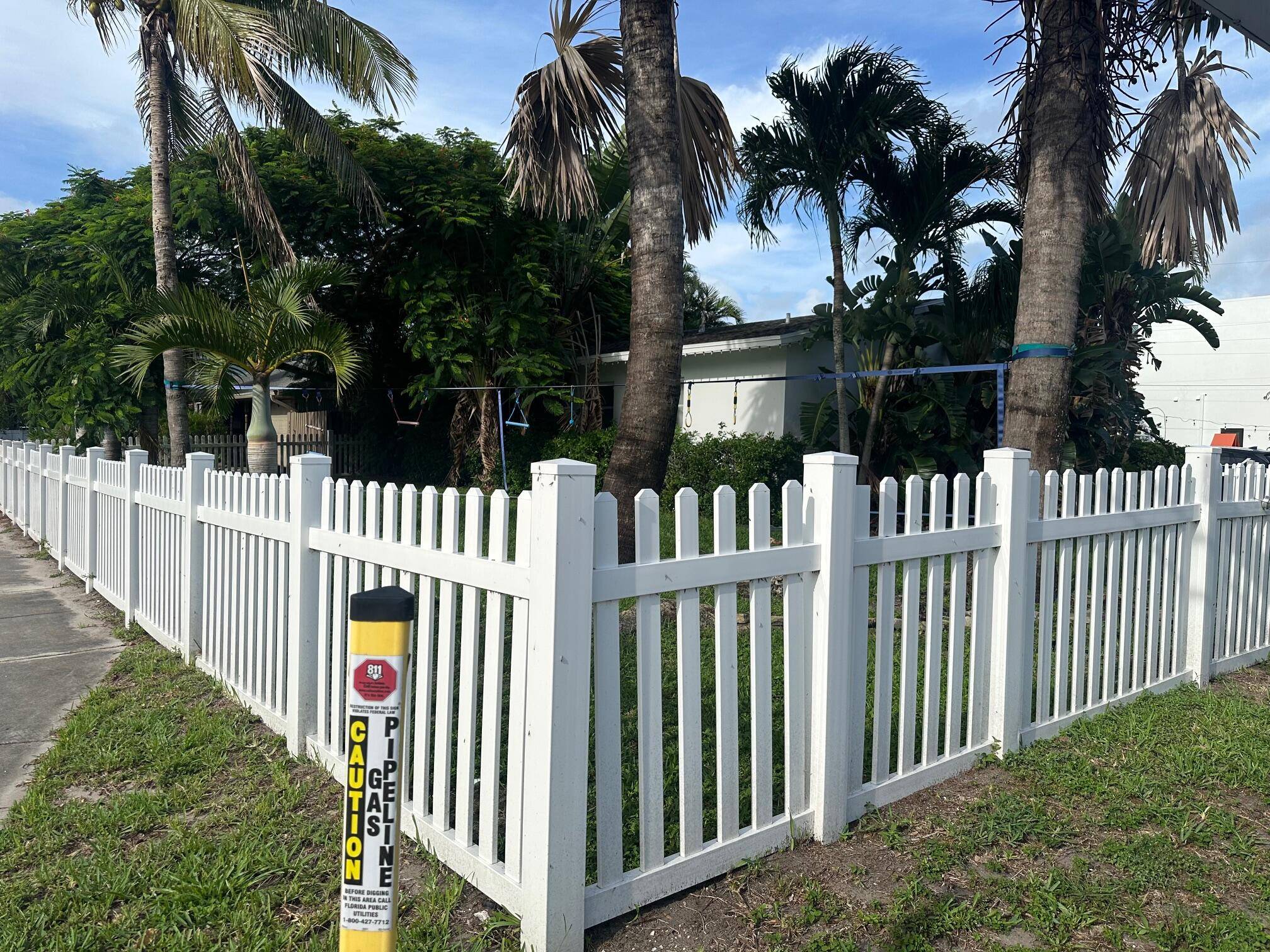 Boca Raton, FL 33432,200 NW 9th ST