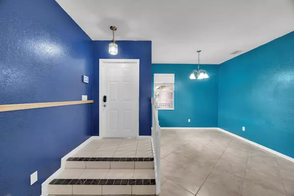 Greenacres, FL 33463,5453 Queenship CT