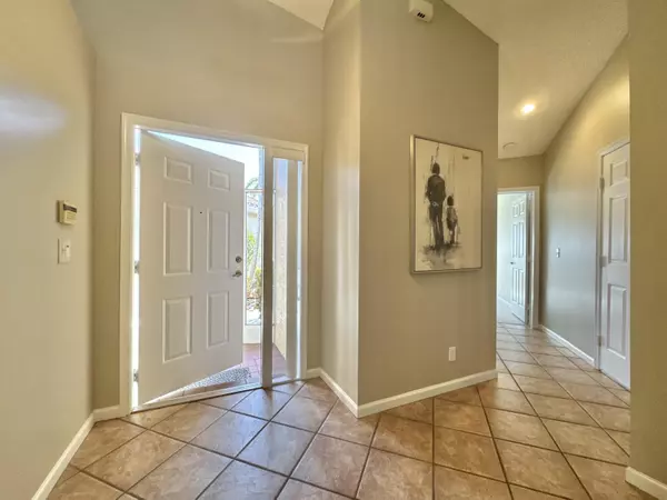 Boynton Beach, FL 33472,6399 Long Key LN