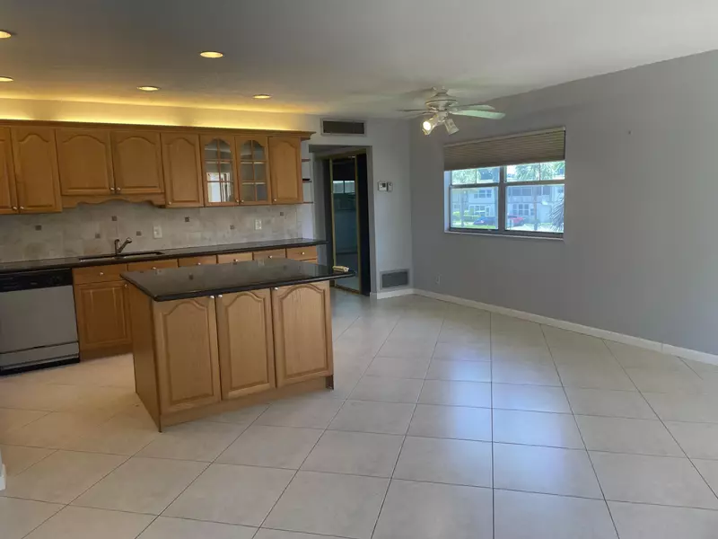 603 Brittany M 603, Delray Beach, FL 33446
