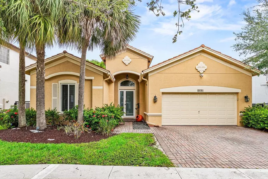 19381 Stonebrook ST, Weston, FL 33332