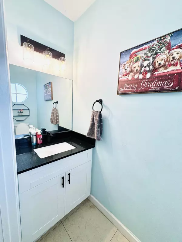 Riviera Beach, FL 33404,2206 Oakmont DR