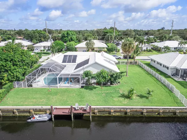 Boca Raton, FL 33486,772 Apple Tree LN