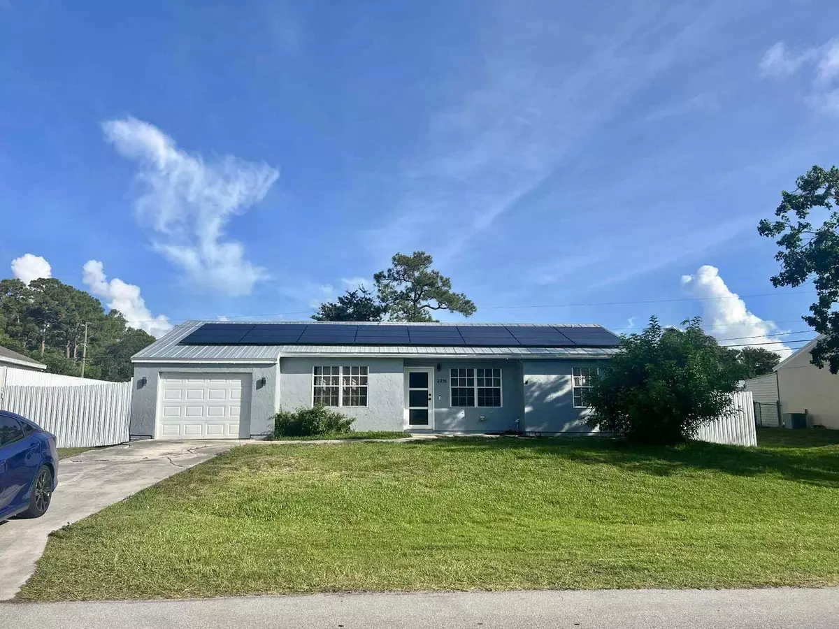 Port Saint Lucie, FL 34952,2216 SE Newcastle TER