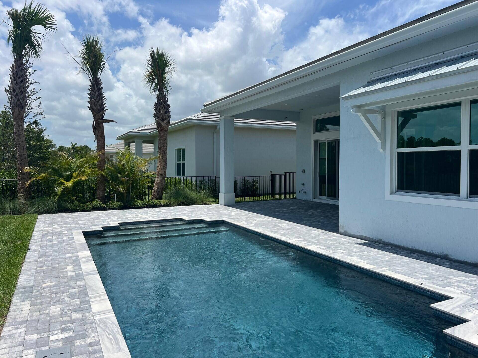 Port Saint Lucie, FL 34984,142 SE Calmo CIR