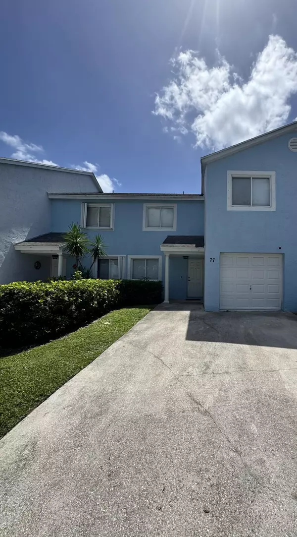 77 Fairway LN, Royal Palm Beach, FL 33411