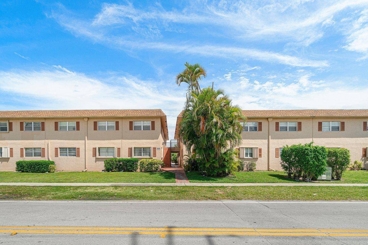 Boca Raton, FL 33432,600 SW 2nd 2390 AVE 2390