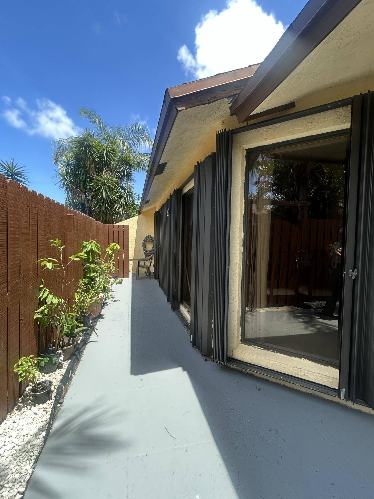 Palm Springs, FL 33461,391 Springdale CIR