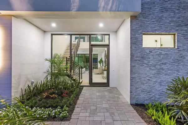 Delray Beach, FL 33444,1408 Pine LN