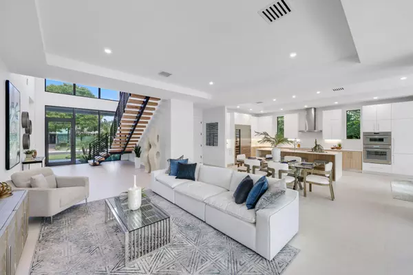 Delray Beach, FL 33444,1408 Pine LN